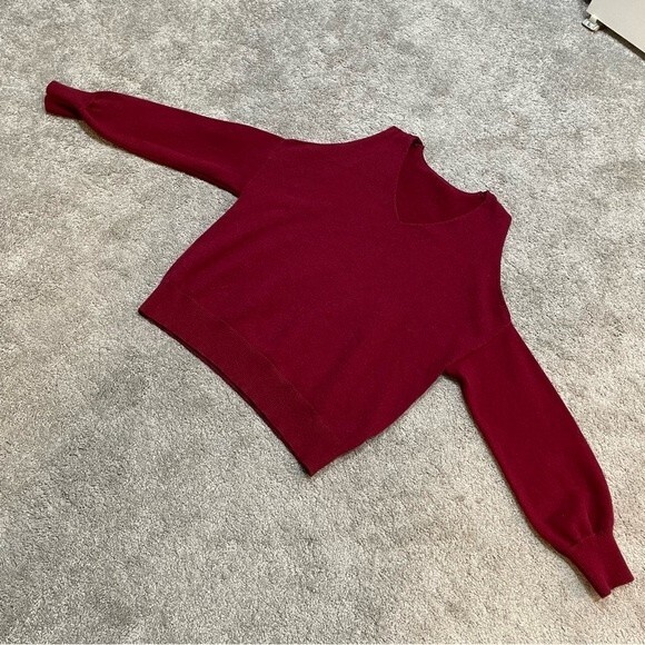Maroon Cold-Shoulder Sweater Size L - Picture 6 of 9